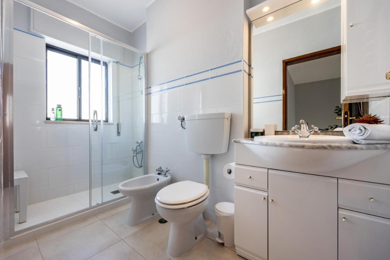 Bay View Townhouse Villa ซาเลมา ภายนอก รูปภาพ