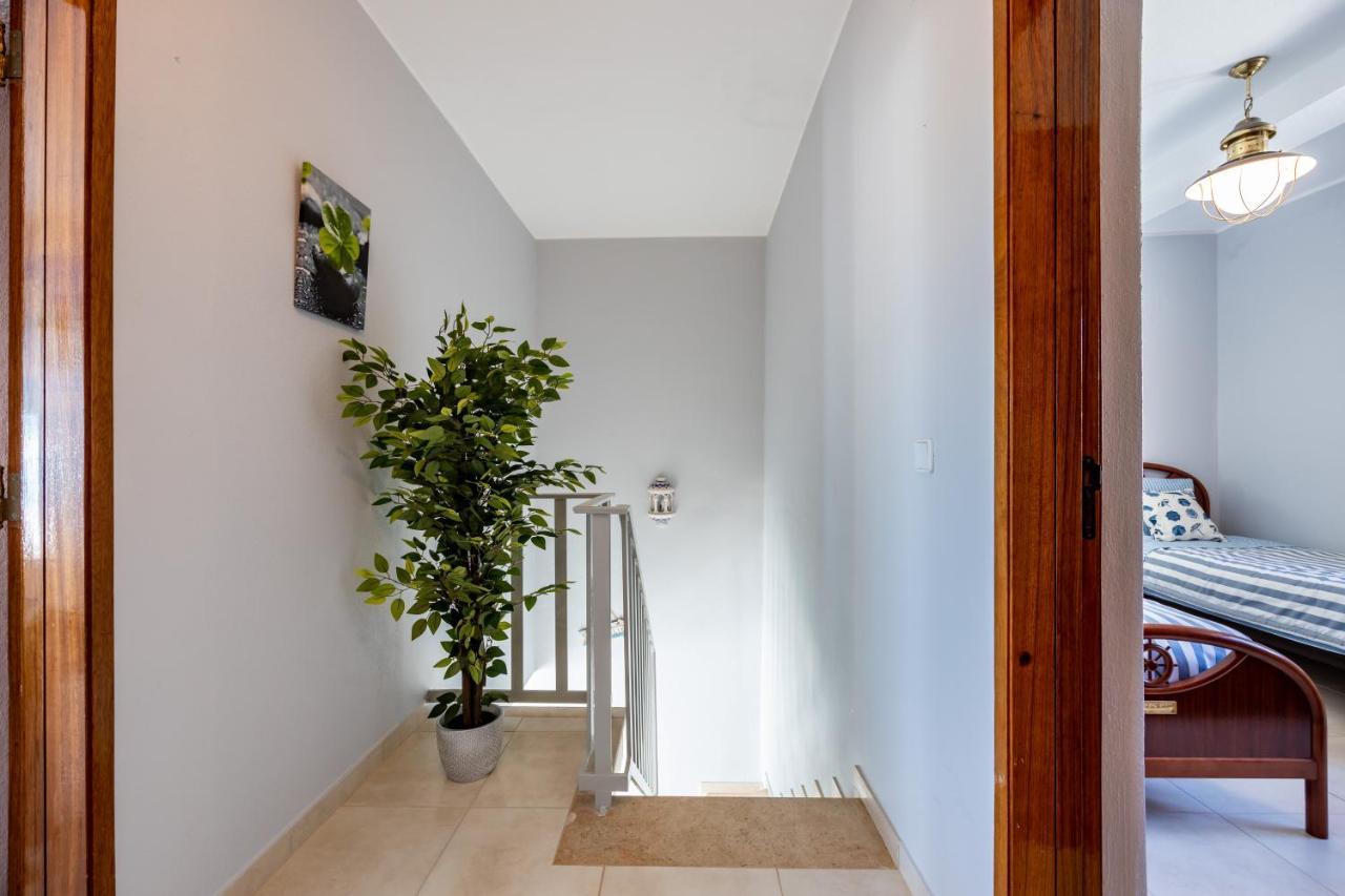 Bay View Townhouse Villa ซาเลมา ภายนอก รูปภาพ